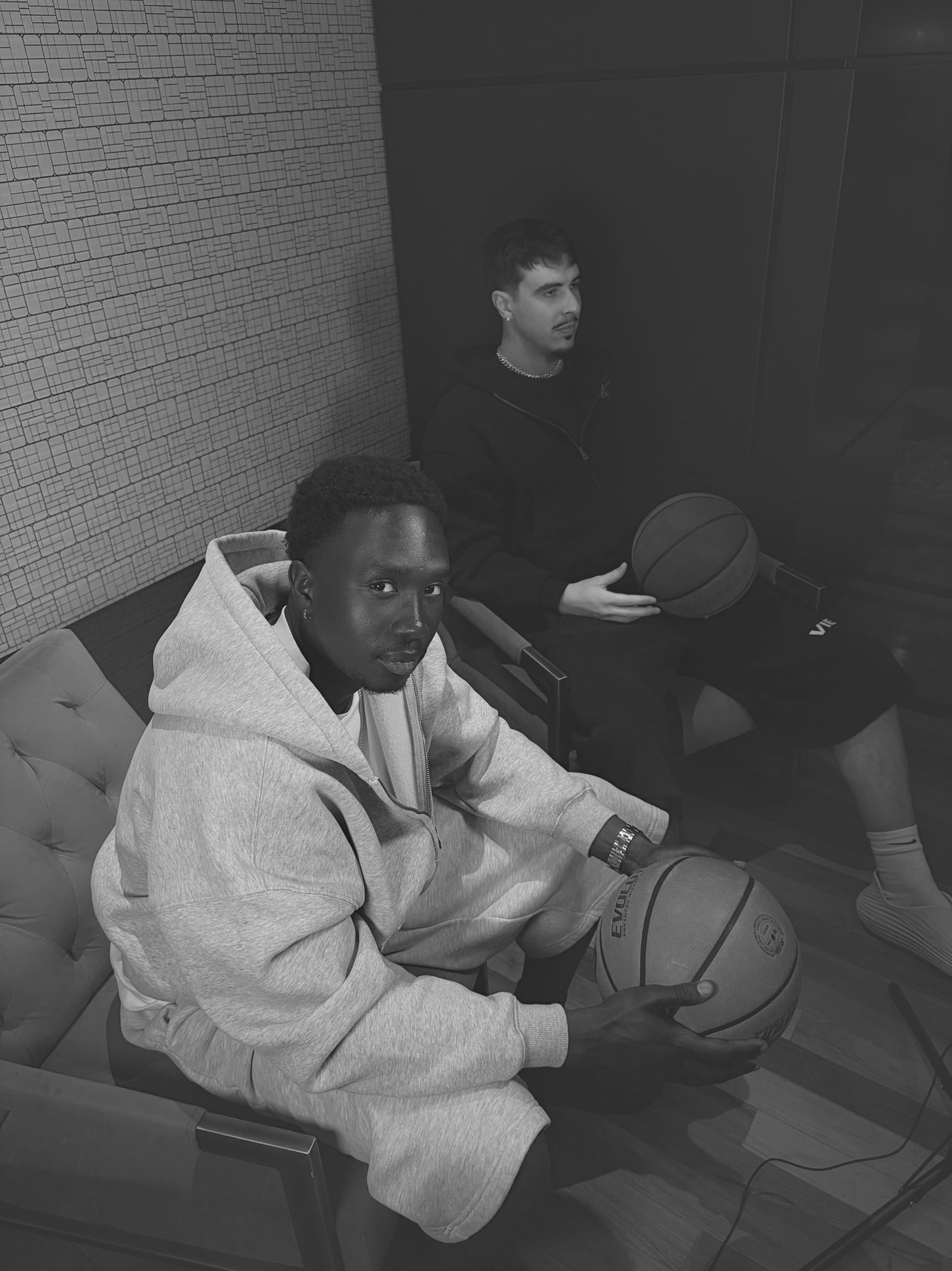 VIERA Heavyweight Zip Hoodie